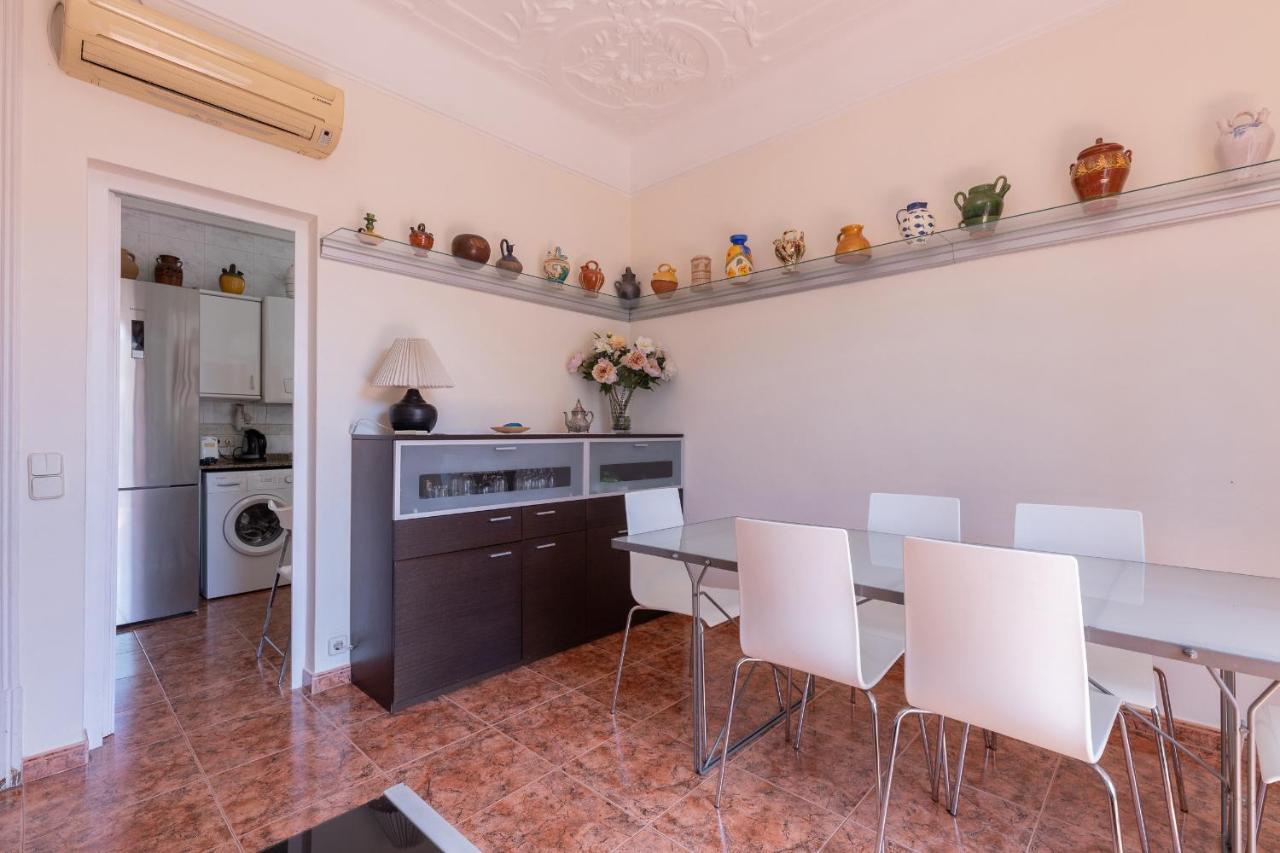 Aparteasy - Modernist Flat In Eixample Center Барселона Экстерьер фото