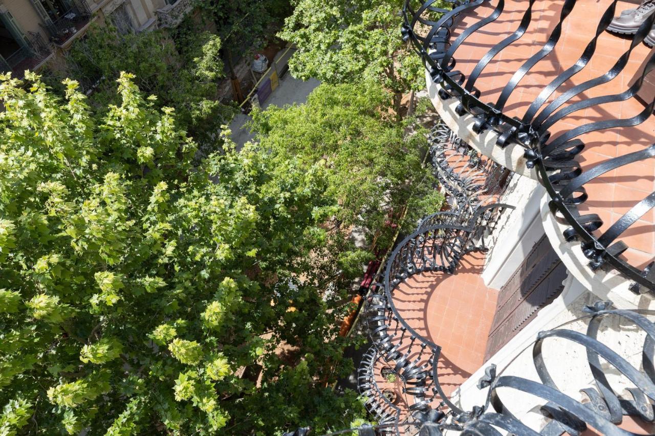 Aparteasy - Modernist Flat In Eixample Center Барселона Экстерьер фото
